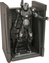 Load image into Gallery viewer, Marvel Select War Machine Mark II (Iron Man 3) 7&quot; Figure Diamond Select Toys