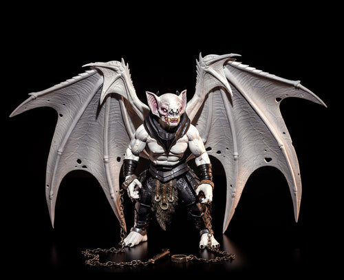 Mythic Legions: Illythia Vargg Deluxe Figure (Illythia's Brood)